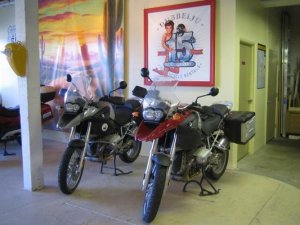 Dubbelju Motorcycle Rental